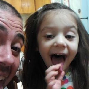 Meet your Posher, Derrick